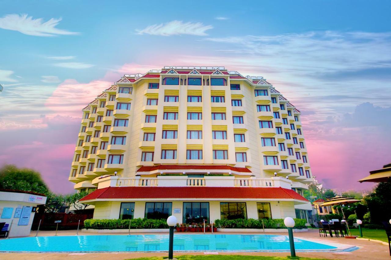 Welcomhotel By Itc Hotels, Devee Grand Bay, Visakhapatnam Bagian luar foto