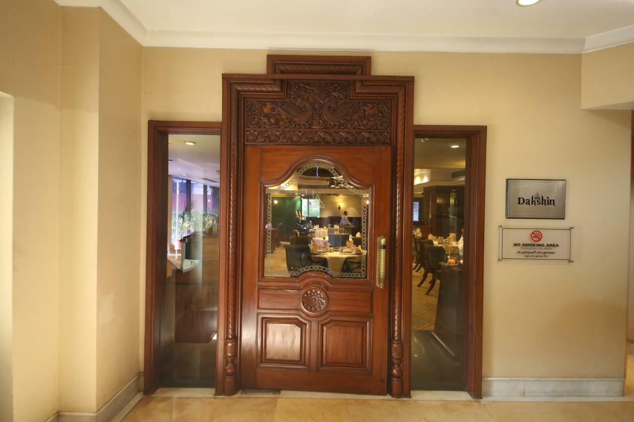 Welcomhotel By Itc Hotels, Devee Grand Bay, Visakhapatnam Bagian luar foto
